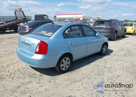 2009 Hyundai Accent Gls z USA, uszkodzony, nr VIN KMHCN46C09U335042